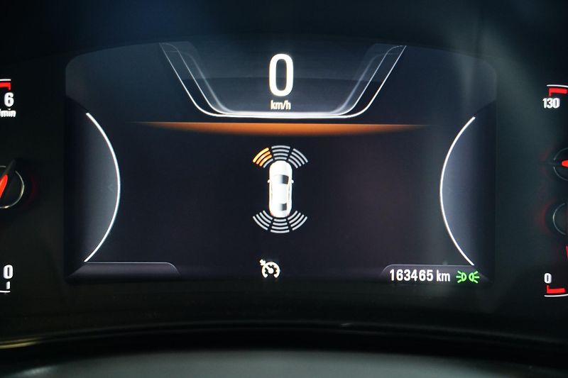 Opel Insignia - fotka 20 z 25