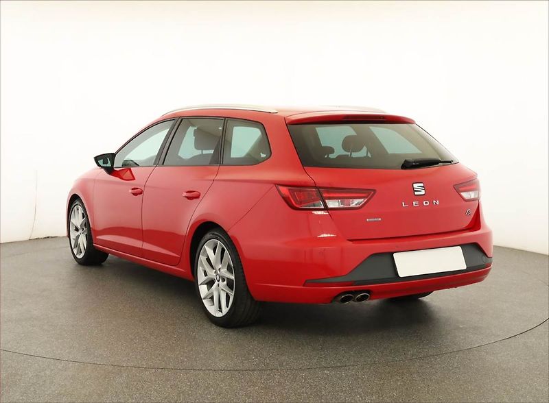 Seat Leon (2015) 1.4 TSI, Kůže, Tempomat - fotka 4 z 18