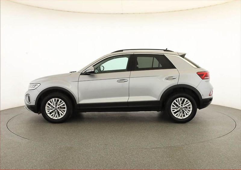 Volkswagen T-Roc (2022) 1.5 TSI - fotka 3 z 16