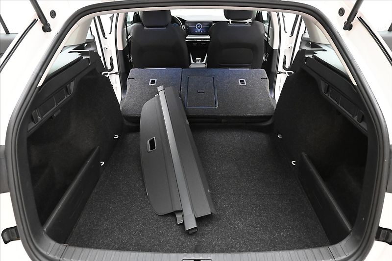 Škoda Octavia 2,0 TDI 110kW DSG Ambition 4x4 - fotka 11 z 30