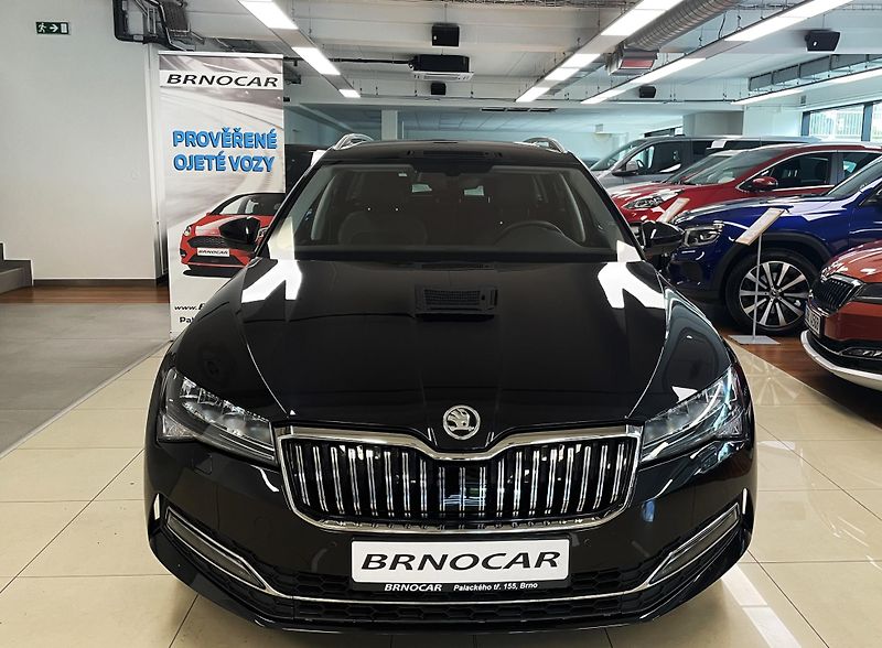 Škoda Superb 2.0 TDI, 110 KW, STYLE, DSG - fotka 2 z 31