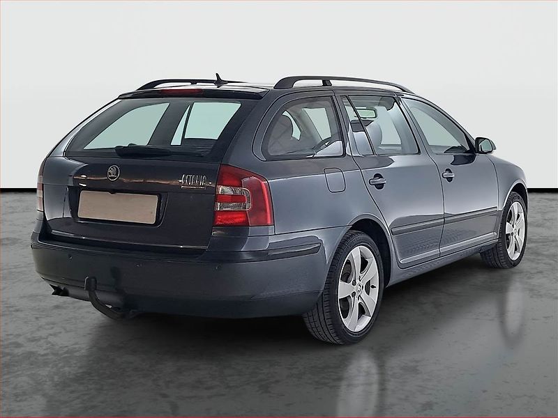 Škoda Octavia (2008) 2.0 TDI - fotka 5 z 18