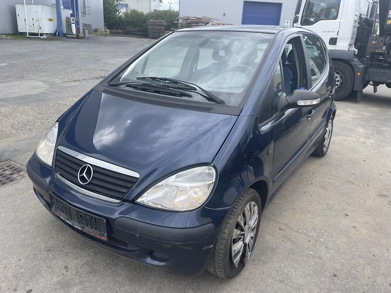 Mercedes-Benz Třídy A (2002) - fotka 1 z 10