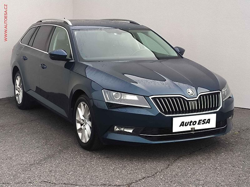 Škoda Superb (2016) 2.0 TDi, Style, bixen, navi - fotografie inzerátu