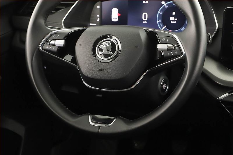 Škoda Octavia (2022) Ambition 2.0 TDI, ČR,1.maj - fotka 14 z 15
