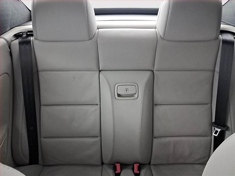 Volkswagen EOS (2008) 1.4 TSI, Tempomat - fotka 10 z 20