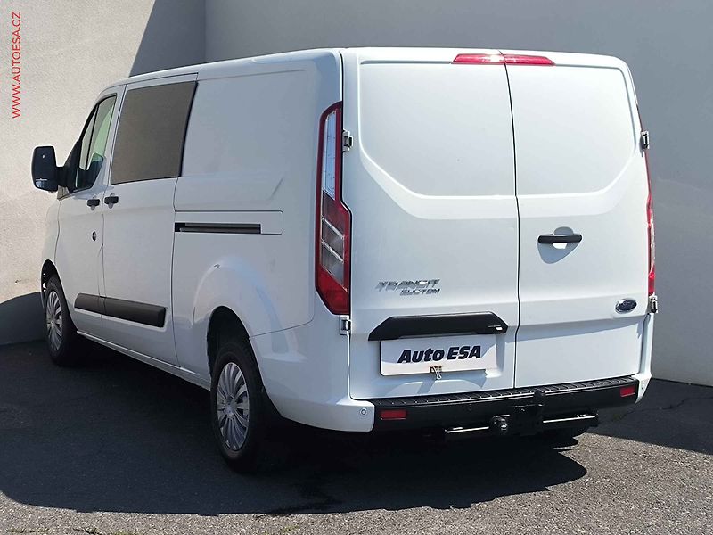 Ford Transit Custom (2021) 2.0TDCi L2H1 5míst, Bixen - fotka 6 z 23