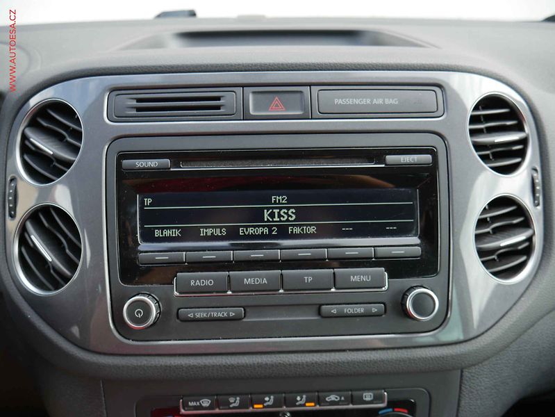 Volkswagen Tiguan (2012) 1.4 TSi, xenon, autoAC - fotka 14 z 18