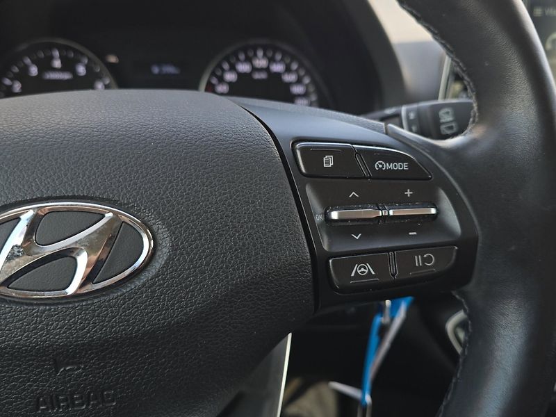 Hyundai i30 (2023) Comfort 1.5i 81kw, serv. kniha - fotka 13 z 24