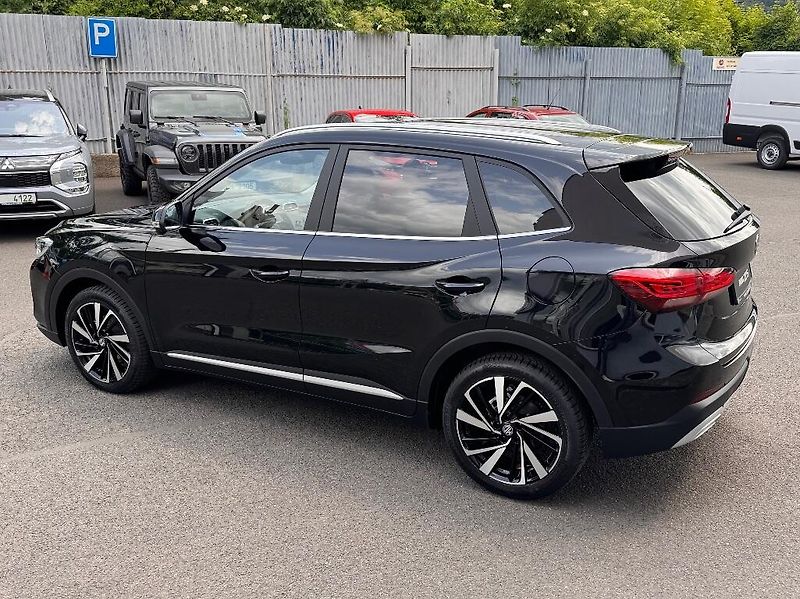 MG ZS (2026) 1,5l Hybrid + (197k) Exclusive - fotka 7 z 37
