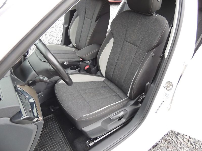 Škoda Scala (2020) 1.0TSi,85kw,Style,full LED,ČR - fotka 11 z 38