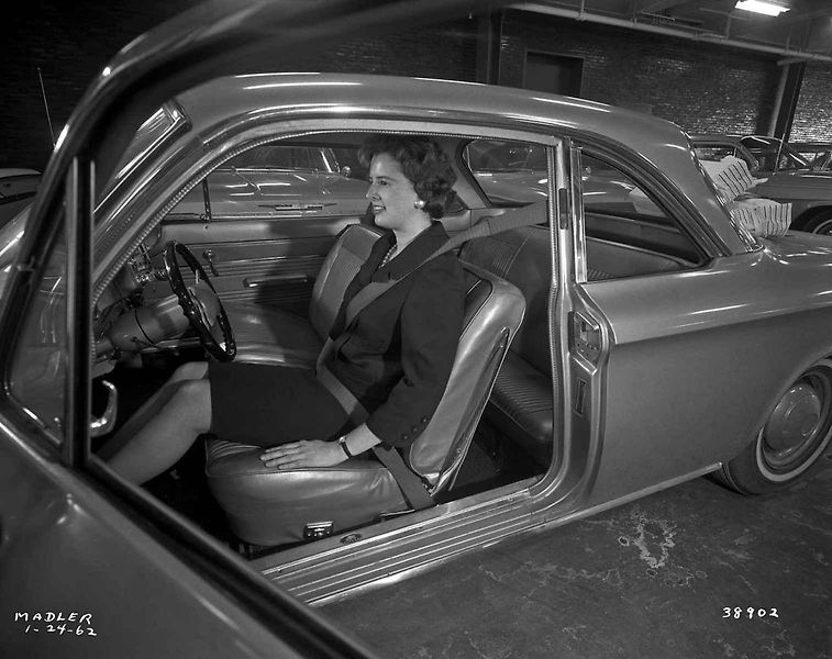 Sue Vanderbilt GM