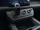 Land Rover Defender 110 P425 X-DYNAMIC REZERVACE - náhled 26