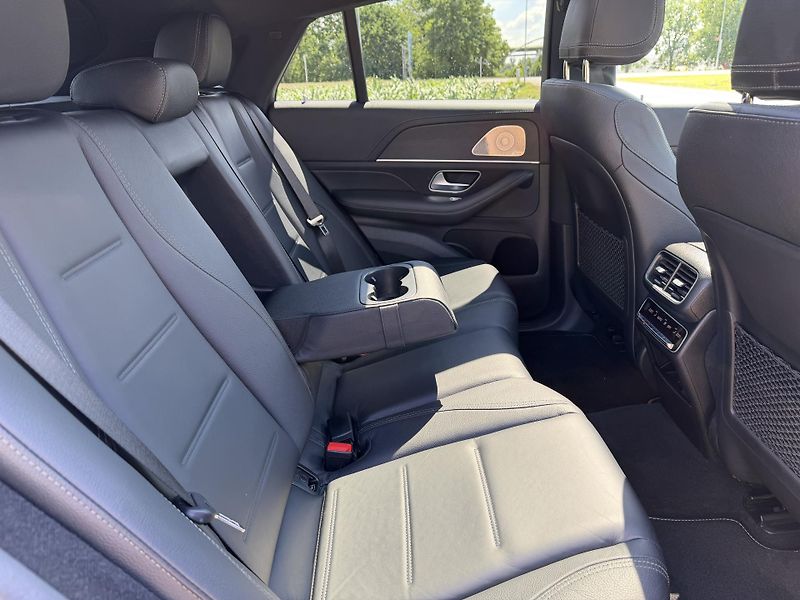Mercedes-Benz GLE COUPE 400d AMG 4MATIC ČR DPH! - fotka 38 z 50
