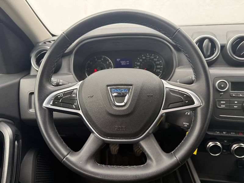 Dacia Duster (2021) 1.3 TCe 96 kW Comfort 4x4 - fotka 10 z 20