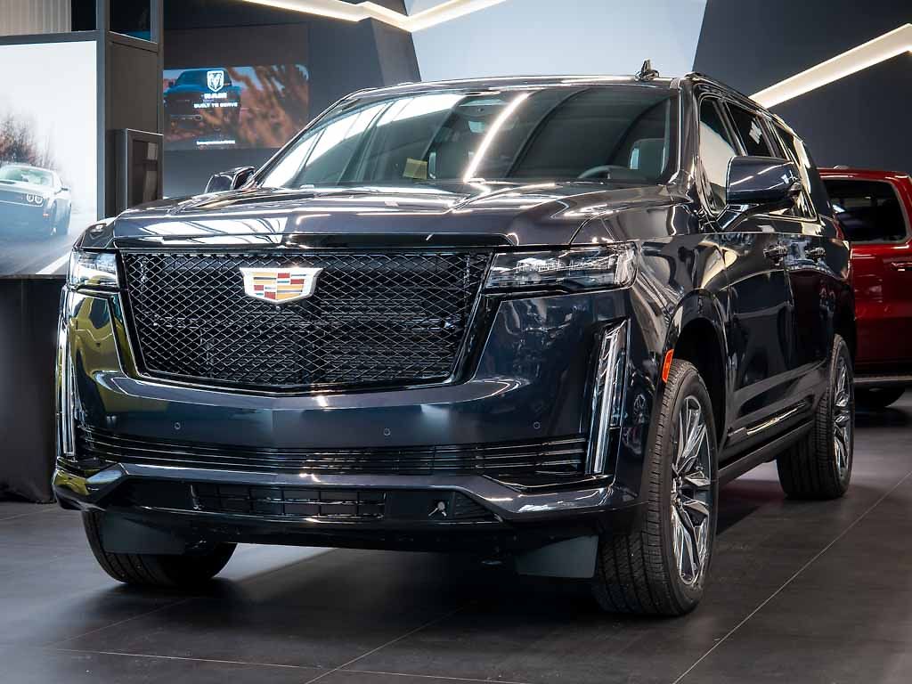 Cadillac Escalade 6.2 ESV Sport Platinum NVision