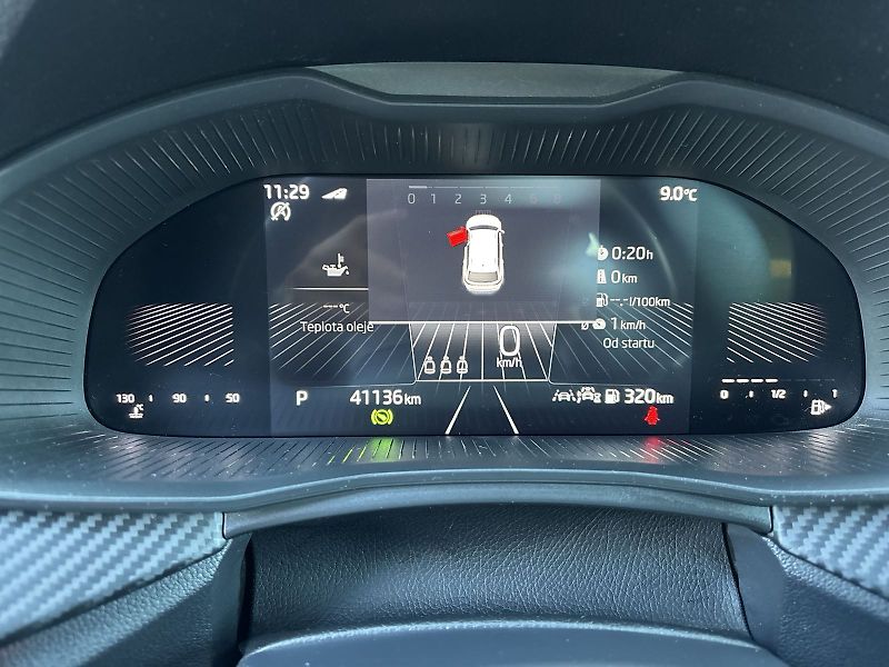 Škoda Kamiq (2024) 1.5 TSI DSG Monte Carlo - fotka 7 z 33