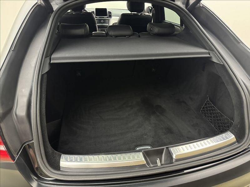 Mercedes-Benz GLE 3,0 350d AMG COUPE LED DPH ČR - fotka 42 z 43
