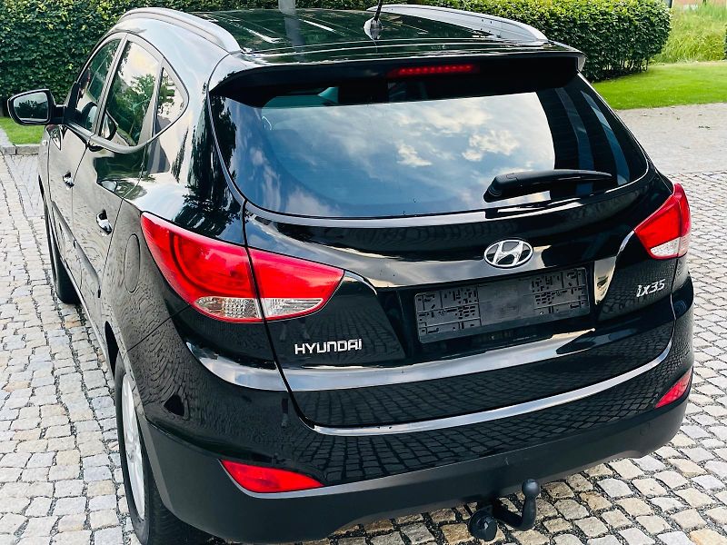 Hyundai ix35 2.0i MANUÁL VÝHŘEV TAŽNÉ - fotka 17 z 43