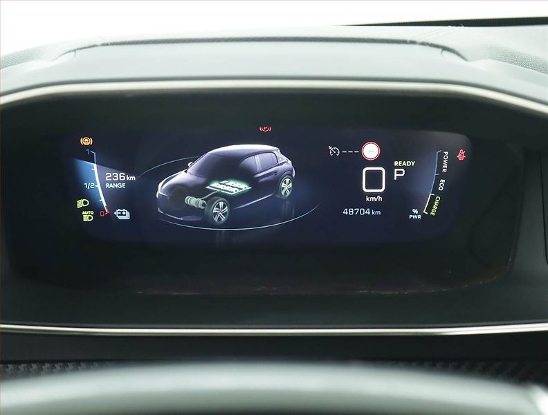 Peugeot 208 (2021) GT Pack 50 kWh, SoH 90% - fotka 11 z 18