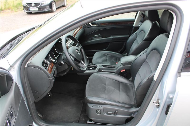 Škoda Superb 3,6 FSi  4 x 4, DSG, 191KW - fotka 24 z 29