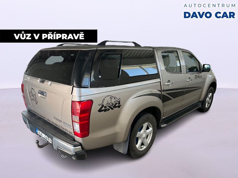 Isuzu D-Max 2,5 BiTDI Double Cab 4x4 - fotka 3 z 12