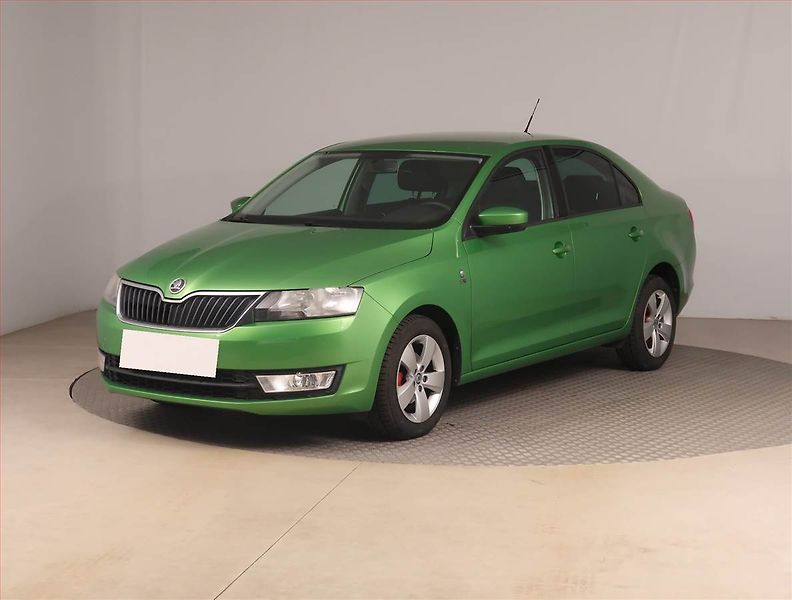 Škoda Rapid (2015) Ambition 1.2 TSI, Serv.kniha - fotka 2 z 16