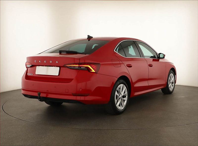 Škoda Octavia (2021) Style 1.5 TSI - fotka 5 z 14