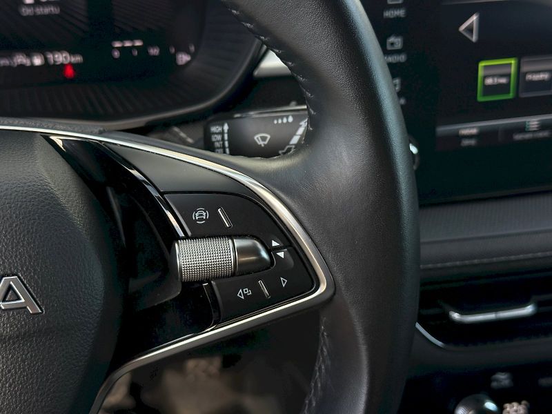 Škoda Fabia (2025) 1.0 TSI 85 kW TopSelection - fotka 14 z 21