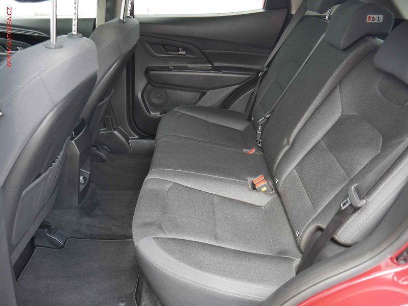 SsangYong Korando (2020) 1.5 T-GDi, 1.maj,ČR, AC - fotka 10 z 16