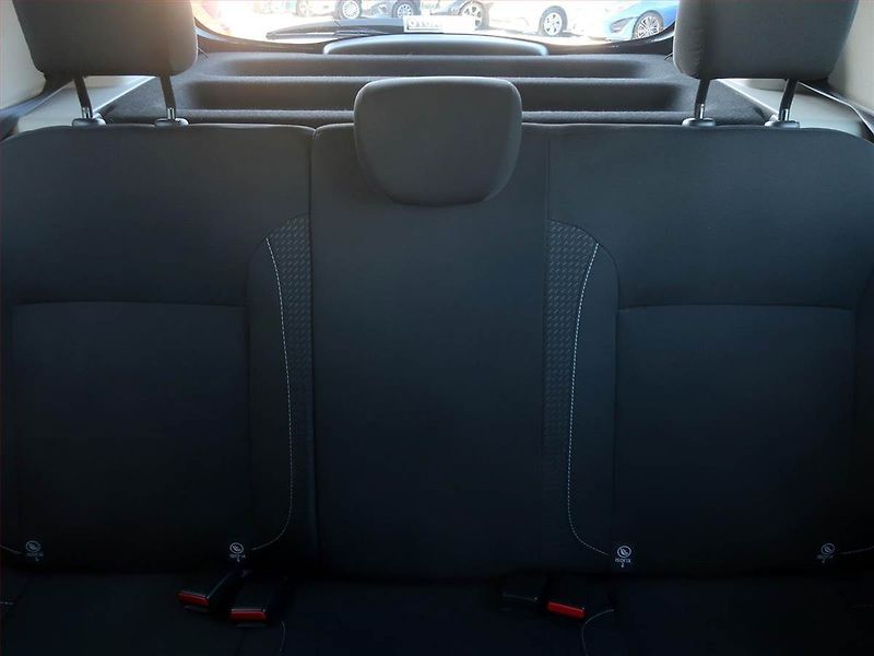 Dacia Sandero (2018) 1.0 SCe, Serv.kniha - fotka 10 z 13