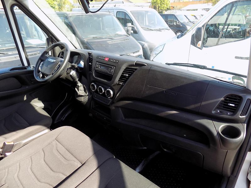 Iveco Daily 35-150 AUTOKLIMA, TAŽNÉ - fotka 26 z 37