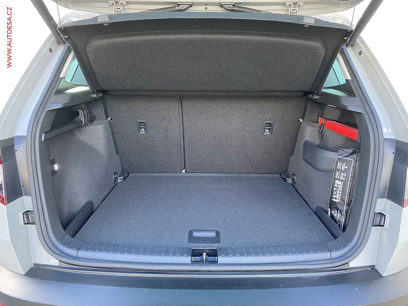 Škoda Karoq (2017) 1.5 TSi, Style, DSG, LED - fotka 7 z 20