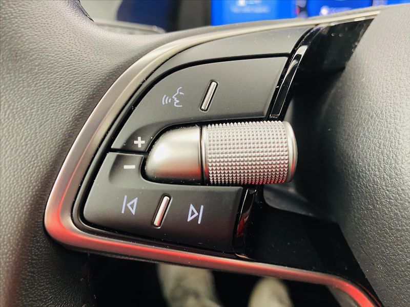 Škoda Octavia 1,5 TSI 110kW Selection - fotka 13 z 25
