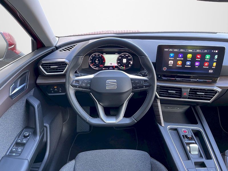 Seat Leon (2024) 1.5 eTSI 110 kW DSG Xcellence - fotka 6 z 34