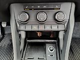 Škoda Karoq 1,6 tdi,navi,výhřev,klima,alu - náhled 36