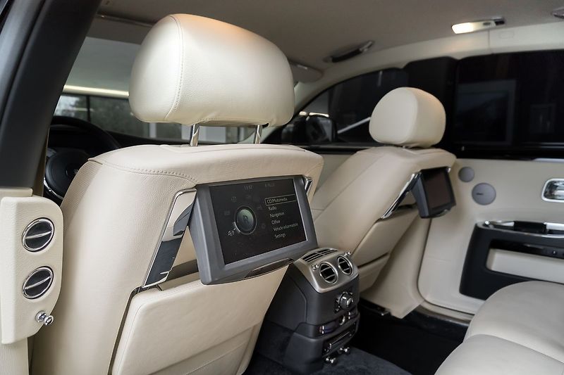 Rolls-Royce Ghost Professional/Ventilace/TopView - fotka 10 z 20