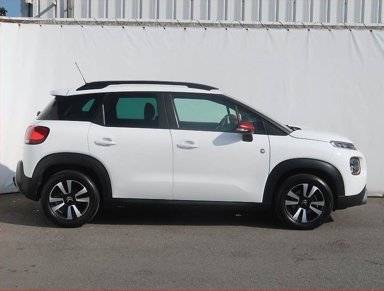 Citroën C3 Aircross (2020) C-Series 1.2 PureTech - fotka 6 z 22