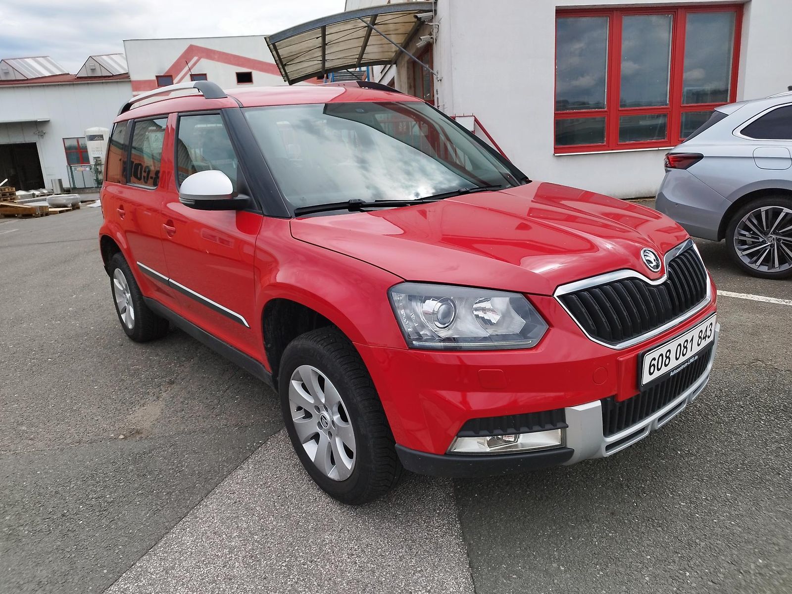 Škoda Yeti 2.0TDI, volat-608 081 843