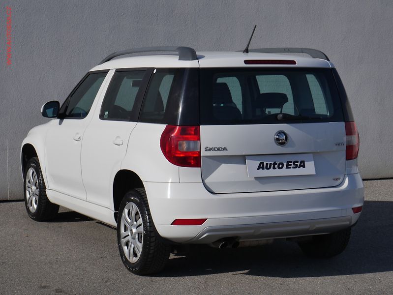 Škoda Yeti (2014) 2.0 TDi 4x4, ČR, AC, zmk - fotka 6 z 14