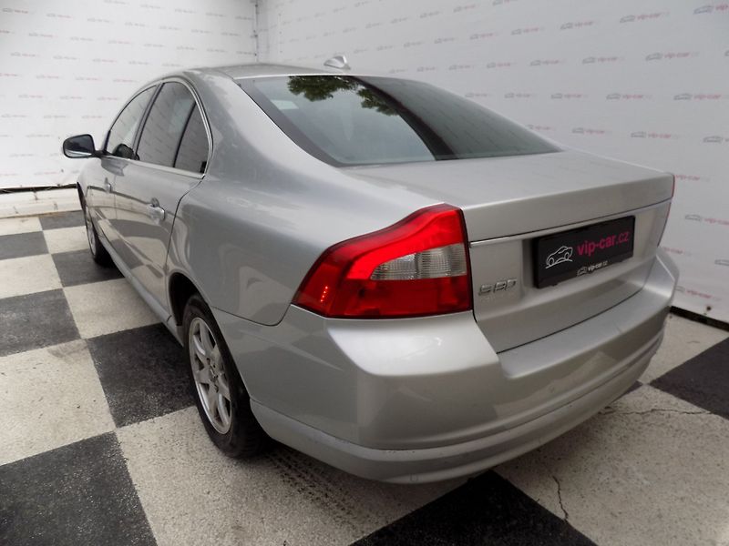 Volvo S80 (2008) 2.4d/Bi-xenon/NAVI/Kůže/ - fotka 3 z 33