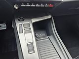Peugeot 308 (2026) SW GT Elektro115 kW/156k 58kWh - náhled 22