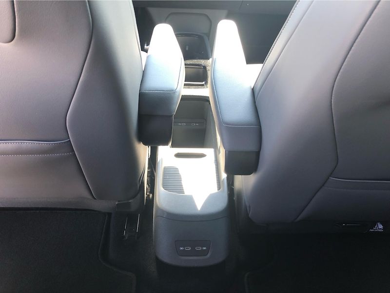 Volkswagen ID.3 Pro 150kW 58kWh SoH: 87 % - fotka 22 z 27