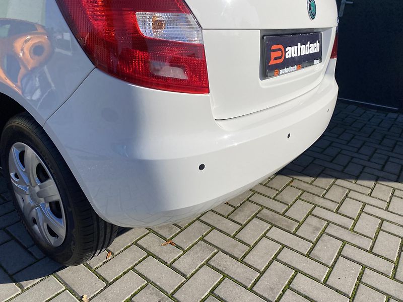 Škoda Fabia 1.4i 63kW - KLIMATIZACE - PDC - fotka 9 z 33