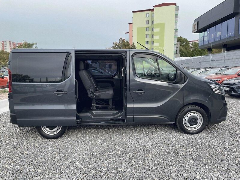 Renault Trafic (2021) 2.0 dCi,DPH,6 Míst - fotka 32 z 40