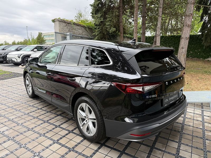 Škoda Enyaq 82 kWh/Tepelné čerpadlo/Tažné/ - fotka 4 z 44