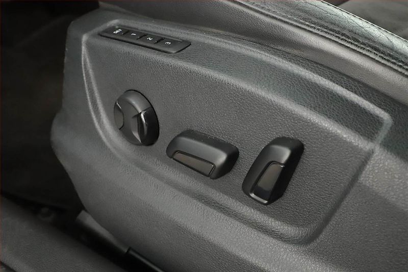 Škoda Octavia (2013) 1.8 TSI, Automat, Serv.kniha - fotka 18 z 22