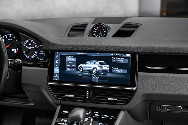 Porsche Cayenne 250kW, vzduch, RS Spyder, Spor - fotka 16 z 21