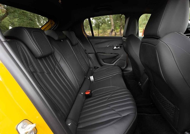 Peugeot 208 - evropské Auto roku