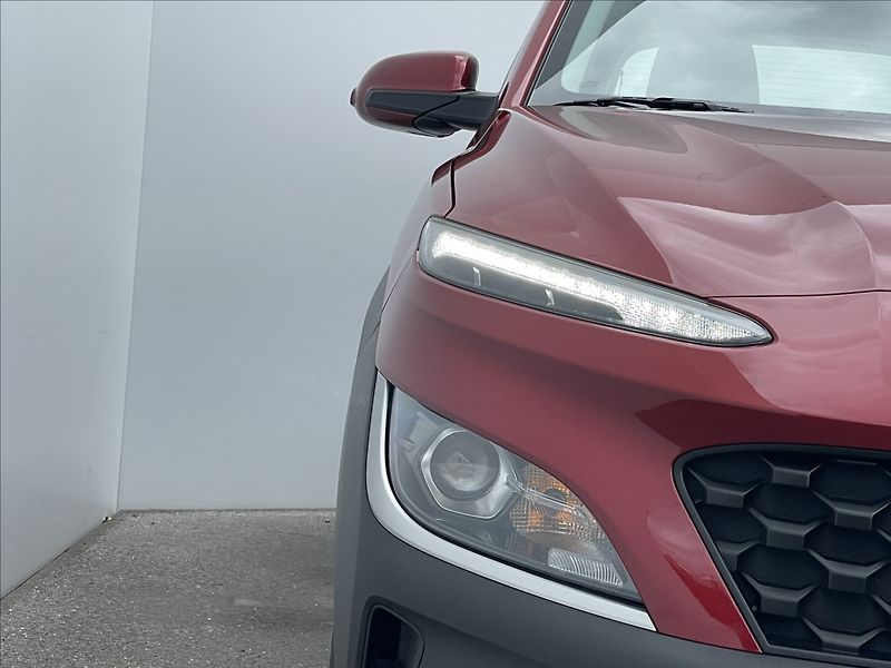 Hyundai Kona 1,0 T-GDI DCT Comfort PDC+AC - fotka 20 z 23